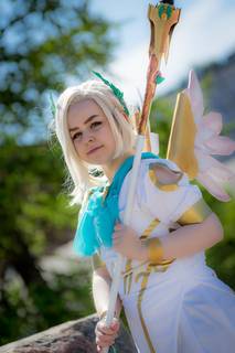 Moira Mercy Photoshoot 2018 - 180609113718.jpg